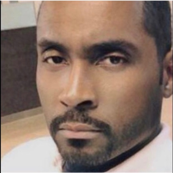 Meet your Posher, Mitchell - Picture 2 of 8